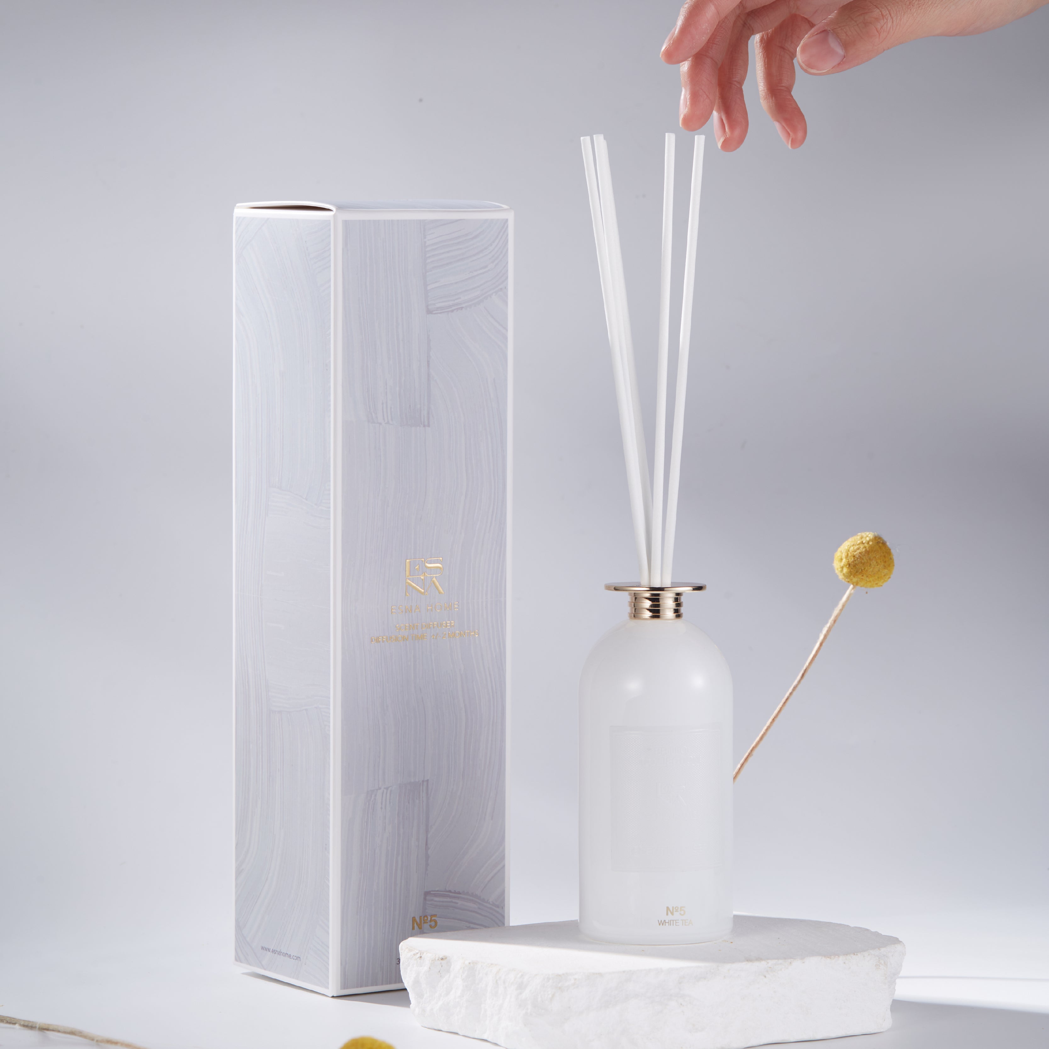Premium Reed Diffuser Set White Tea | 3.5 Fl Oz 100ml Scented Oil Reed Diffuser