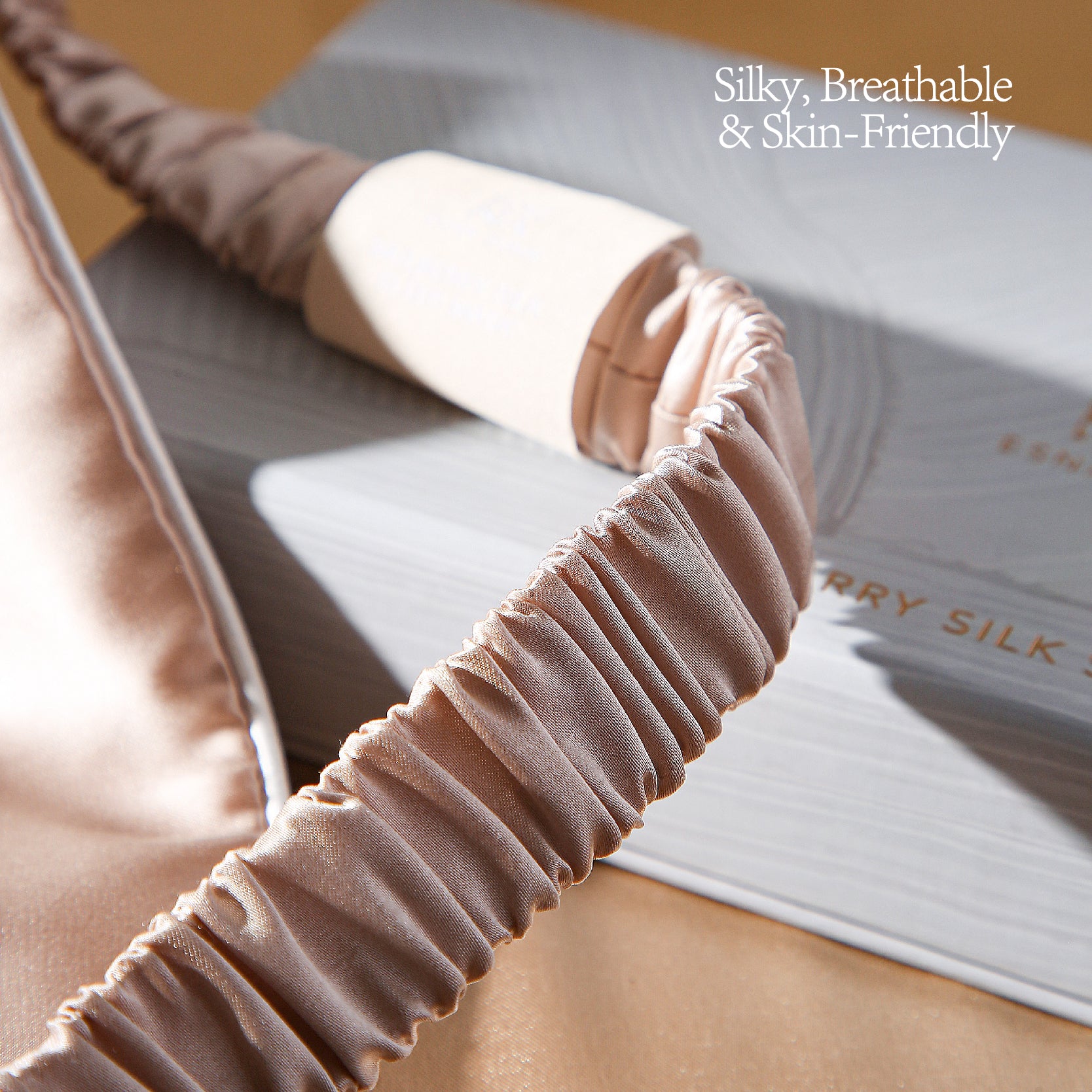 Dreamer White 22-Momme Mulberry Silk | Eye Mask