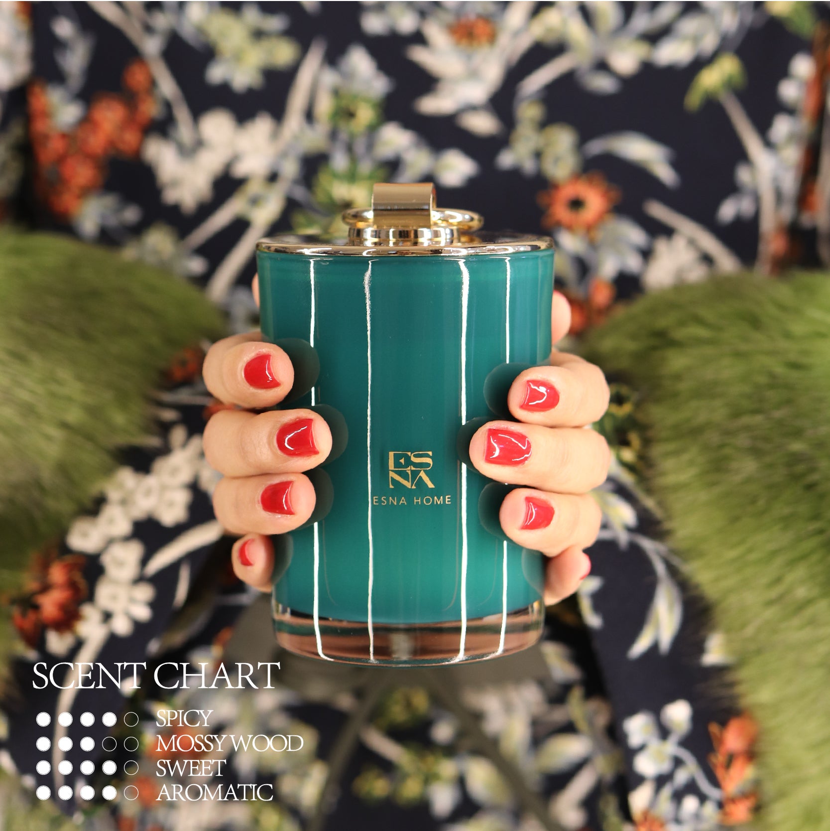 Chestnut & Sandalwood Scented Candle | Brillo Collection